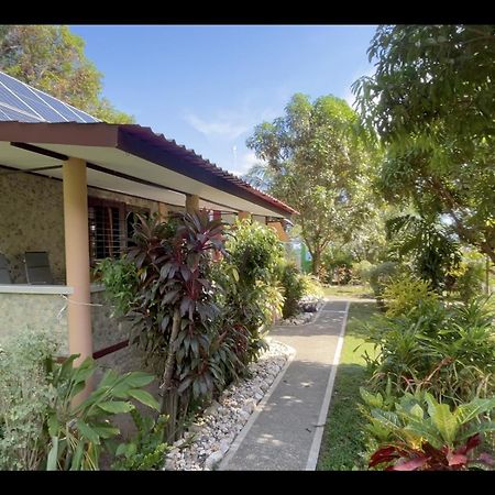 Haus Am Strand Auf Sibuyan Island Nahe Cresta De Gallo - Marevic'S Guesthouse 1 Ohne Klimaanlage Azagra Exterior photo